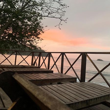 Hostal Hilltop Capurgana Luaran gambar